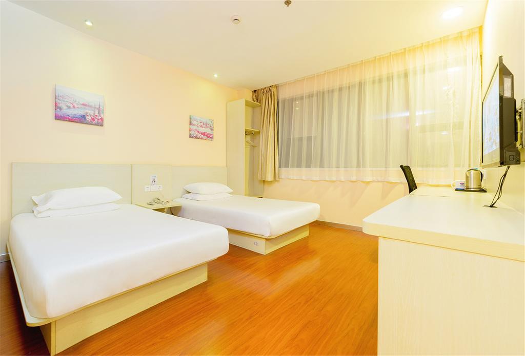 Hanting Express Shanghai Pudong Airport מראה חיצוני תמונה
