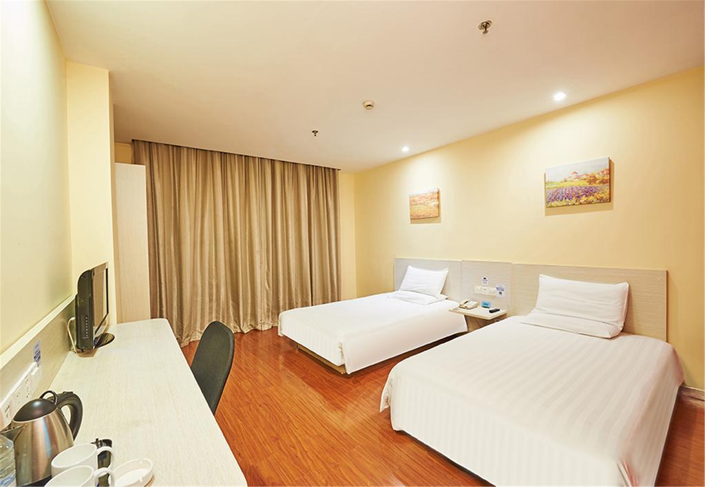 Hanting Express Shanghai Pudong Airport מראה חיצוני תמונה